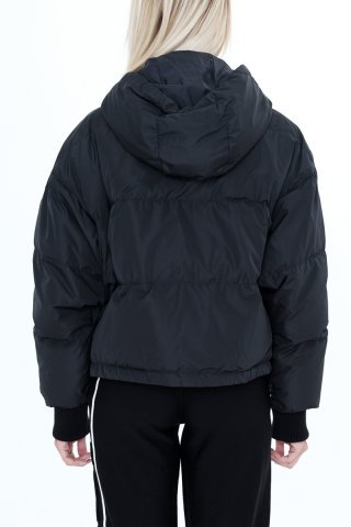 Куртка женская J101-5148-1023 `Iceberg` черный